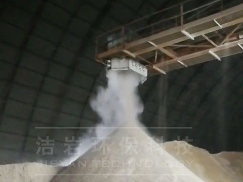 圆堆机干雾抑尘